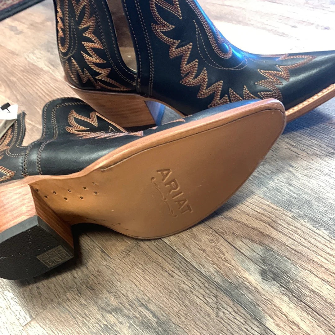 Women's Dixon Distressed Western Booties