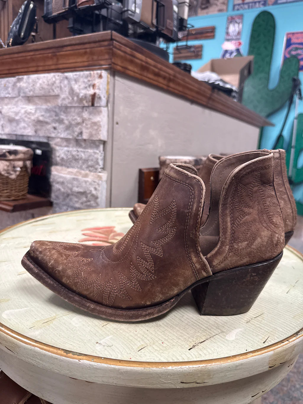 Women's Dixon Brooklyn Booties