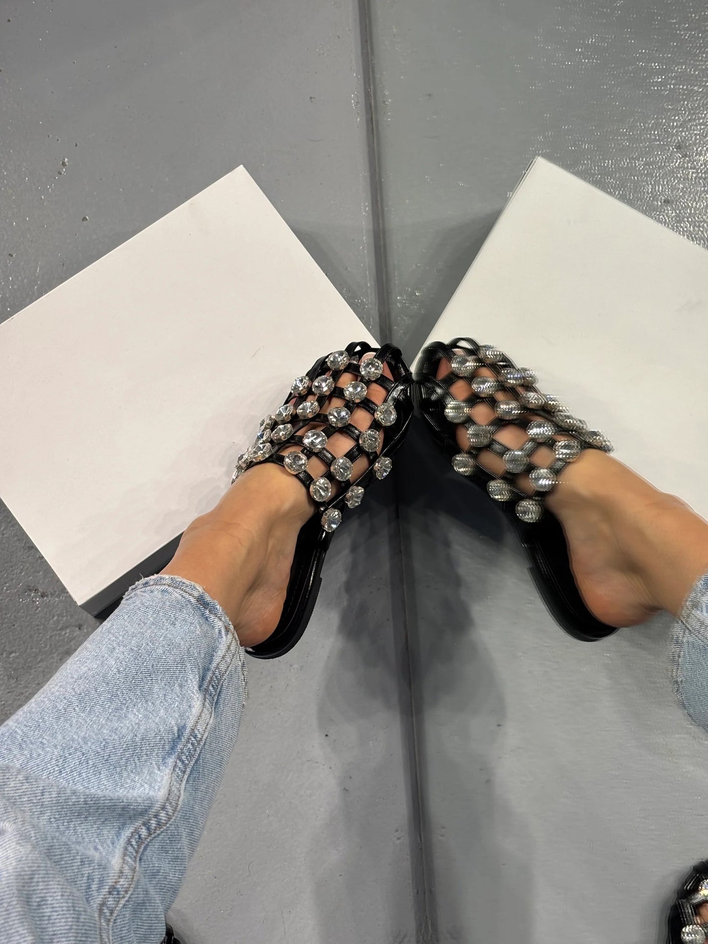 Women's gem-encrusted flat sandals