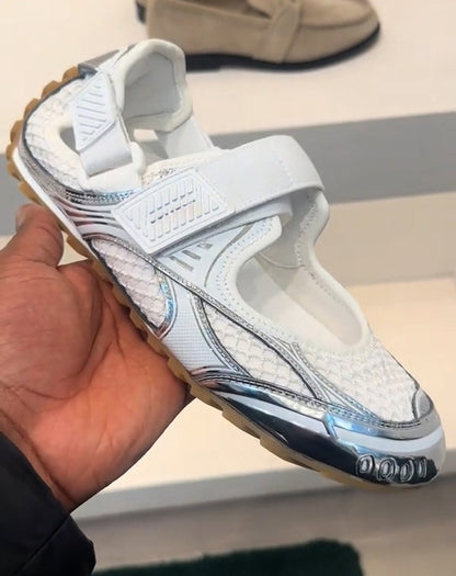 2026 Women's Flashing Sneakers