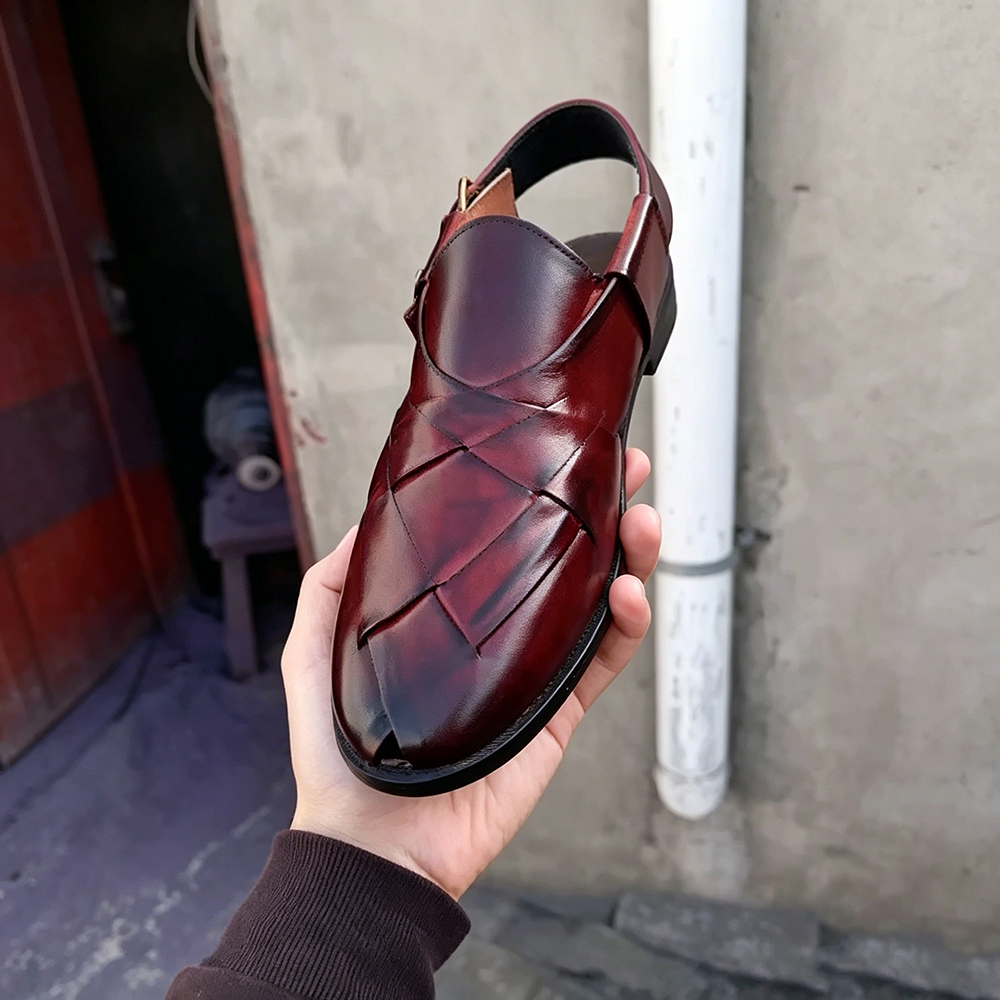 Men's handmade cowhide sandals