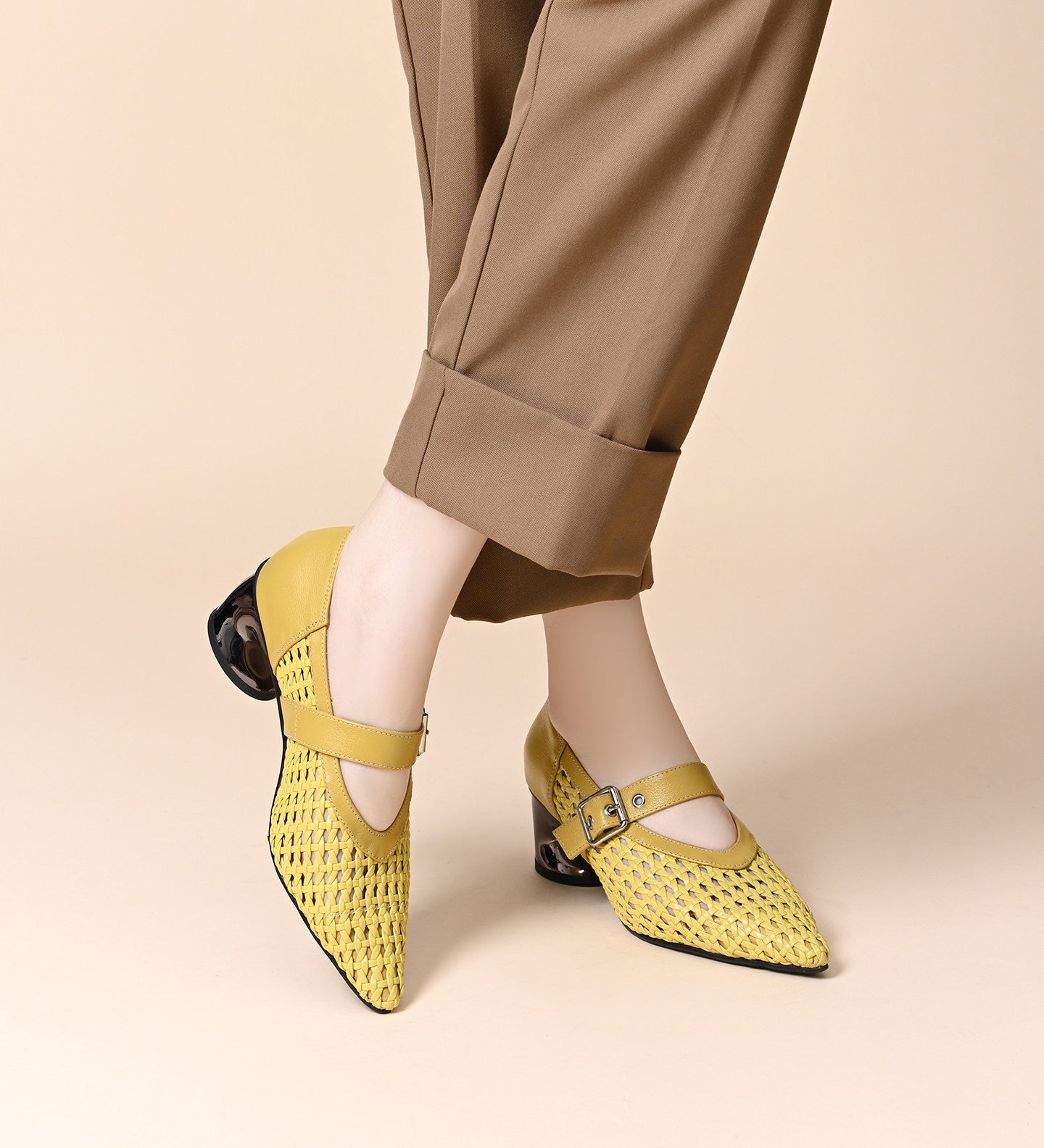 Woven openwork chunky heel sandals