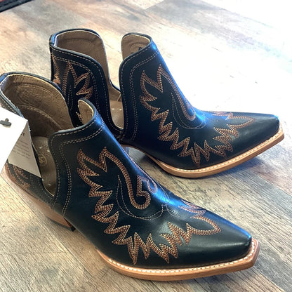 Women's Dixon Distressed Western Booties