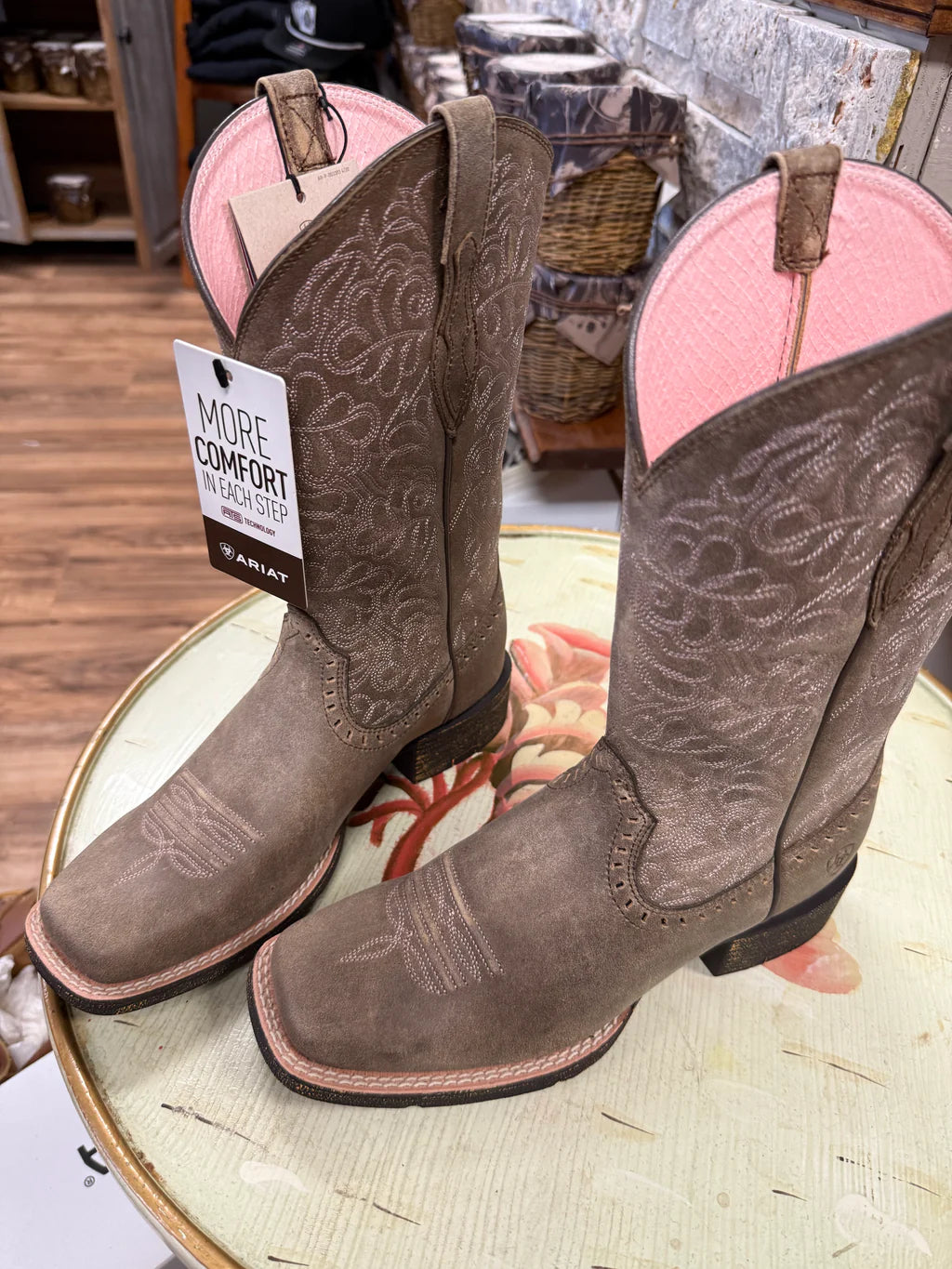 Women's Round Up Remuda Western Boots